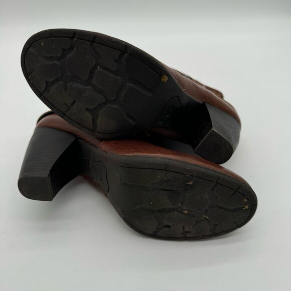 Born b.o.c. Traipse Brown Leather Ankle Double Buckle Comfort Booties 8 - Picture 8 of 8